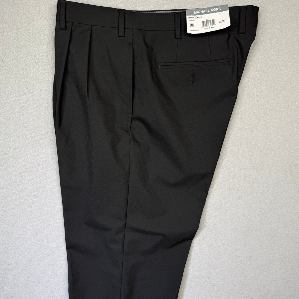 Michael Kors Men's Pleated Solid Classic Fit Pants Black 36x32 $95